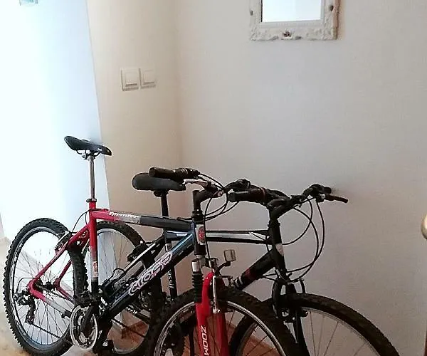 公寓 Beachfront Apartment. 2xac & Bikes *