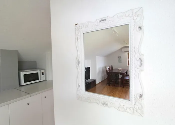 公寓 Beachfront Apartment. 2xac & Bikes 波斯蒂勒