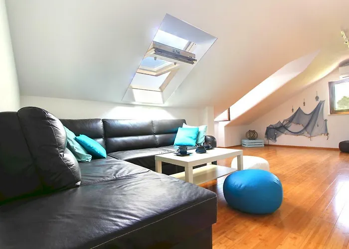 Beachfront Apartment. 2xac & Bikes 公寓