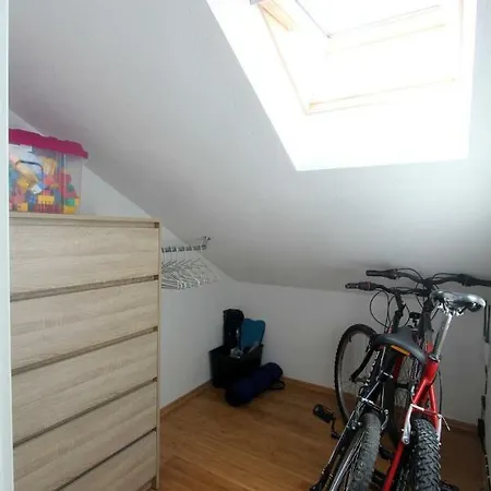 Beachfront Apartment. 2xac & Bikes Apartman *